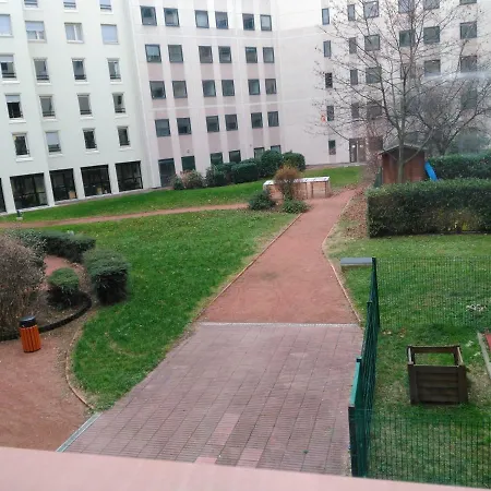 Bel Et Spacieux De 84 M² Avec Parking Tres Proche Du Metro Garibaldi Apartment *