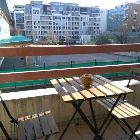 Bel Et Spacieux De 84 M² Avec Parking Tres Proche Du Metro Garibaldi Apartment