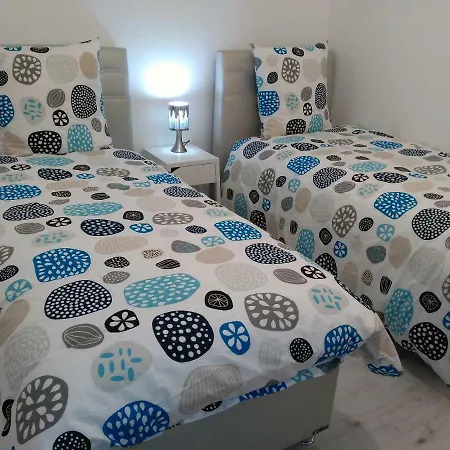 Bel Et Spacieux De 84 M² Avec Parking Tres Proche Du Metro Garibaldi Apartment *